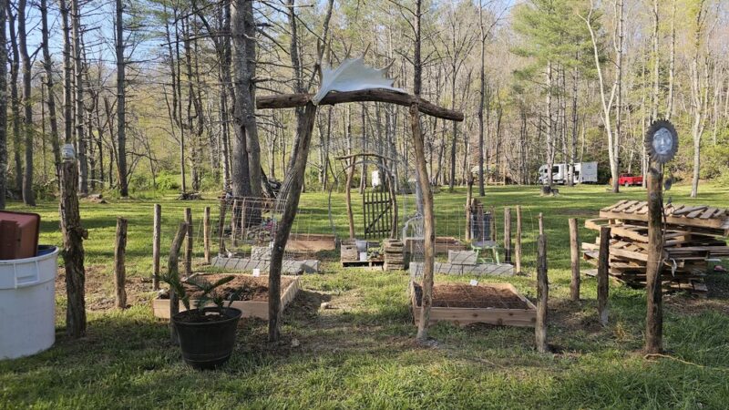 Hippie Hollow - Floyd, VA