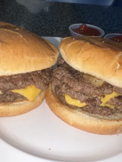 Charlies Hamburgers - Folsom, PA