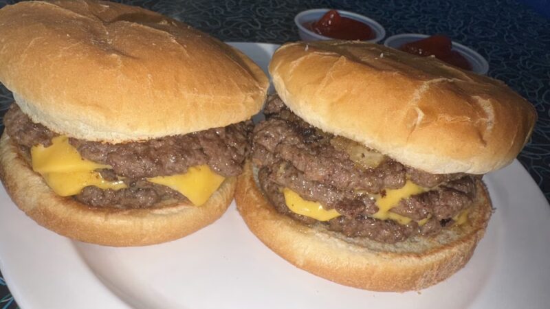 Charlies Hamburgers - Folsom, PA