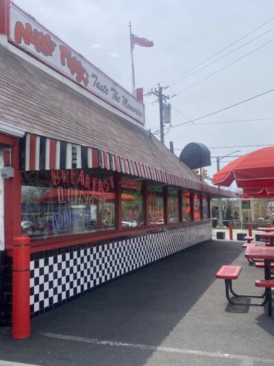 Nifty Fifty's (Folsom) - Folsom, PA