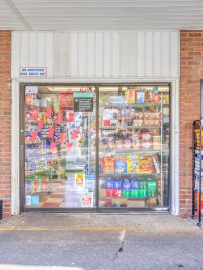 Swiss Farms - Folsom, PA