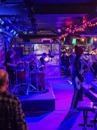 Tom N Jerry's - Folsom, PA