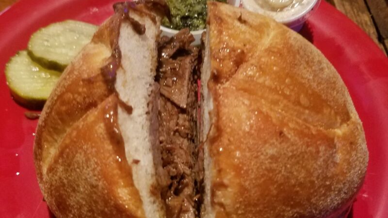 Tom N Jerry's - Folsom, PA