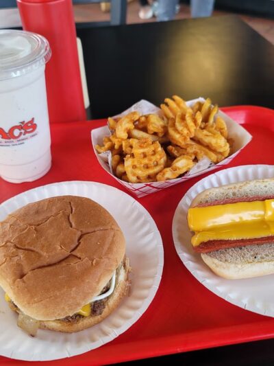 Zac's Hamburgers - Folsom, PA