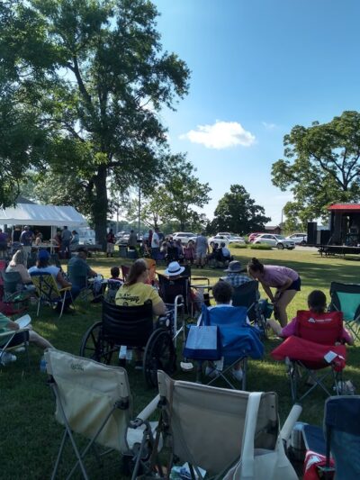 Fontana City Park - Fontana, KS