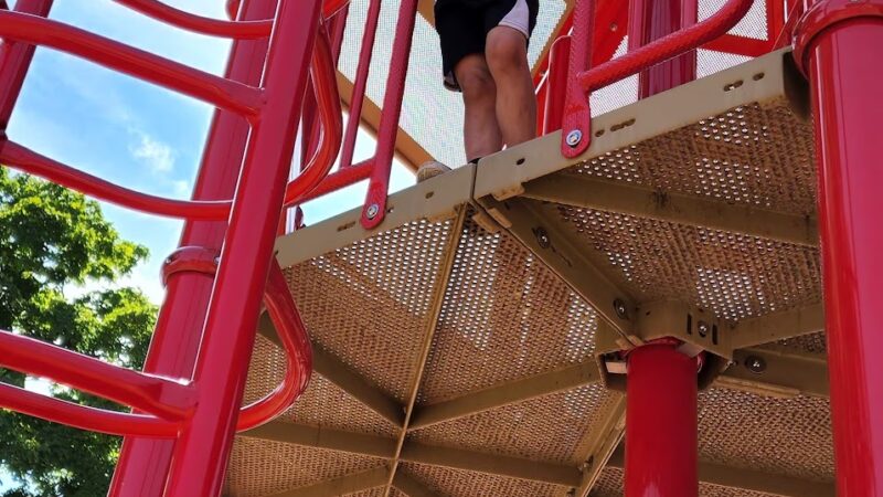Little Foot Playground - Fontana-On-Geneva Lake, WI