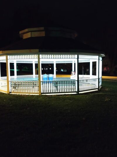 West Market Square Park - Fort Calhoun, NE