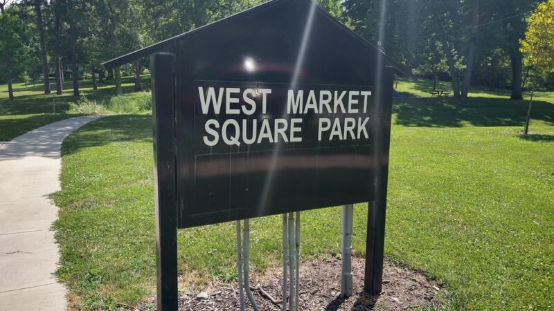 West Market Square Park - Fort Calhoun, NE