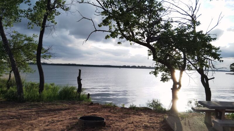 Catfish Cove Campground at Fort Cobb State Park - Fort Cobb, OK
