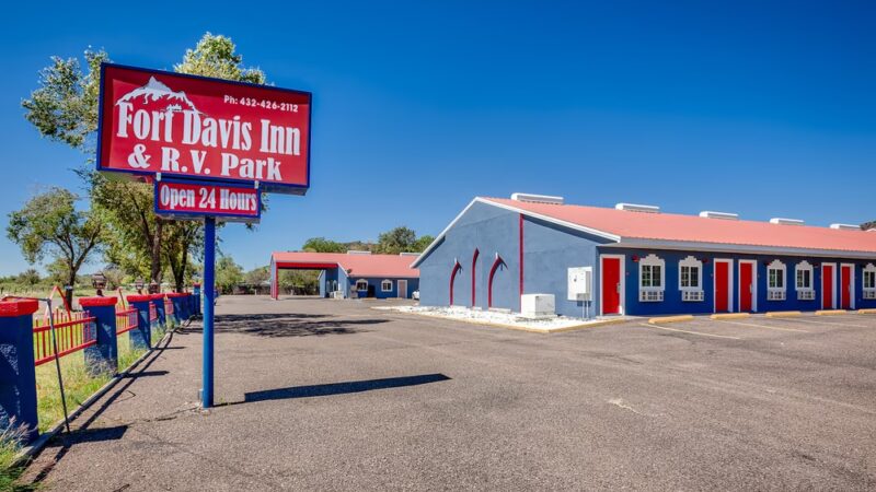 Fort Davis Inn & R.V. Park - Fort Davis, TX
