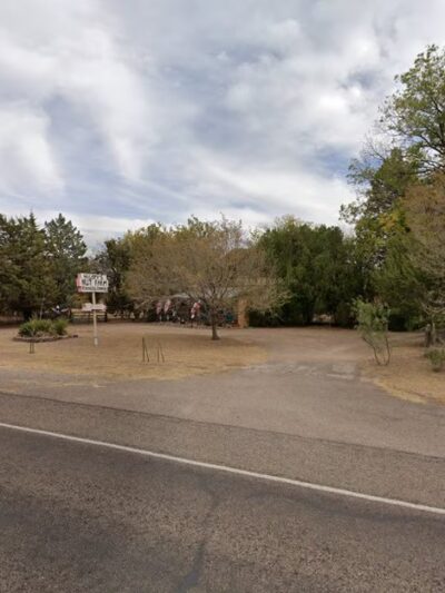 The Nut Farm Kennel & Grooming - Fort Davis, TX