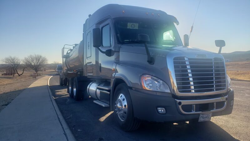 Truck Parking Area (Eastbound), Fort Davis, TX - Fort Davis, TX