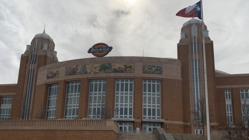 Alice Walton Cowgirl Park - Fort Worth, TX