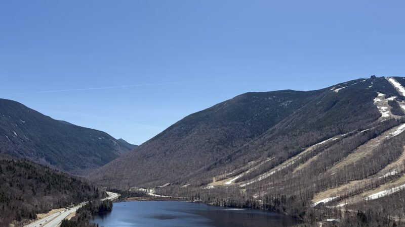 Artist's Bluff Loop Trailhead - Franconia, NH