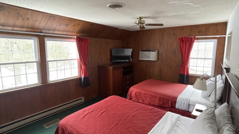 Stonybrook Motel & Lodge - Franconia, NH