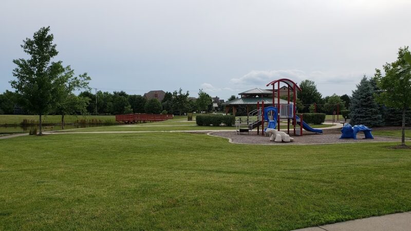 Roy and Dorothy Janssen Park - Frankfort, IL