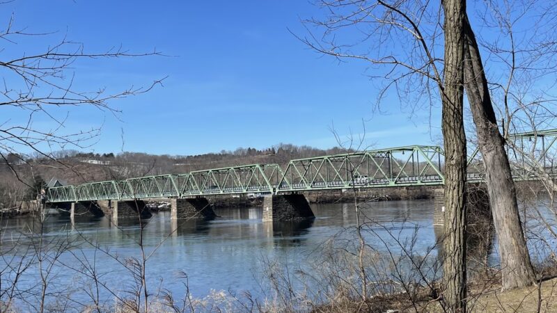 Delaware and Raritan Canal State Park Trail - Frenchtown, NJ