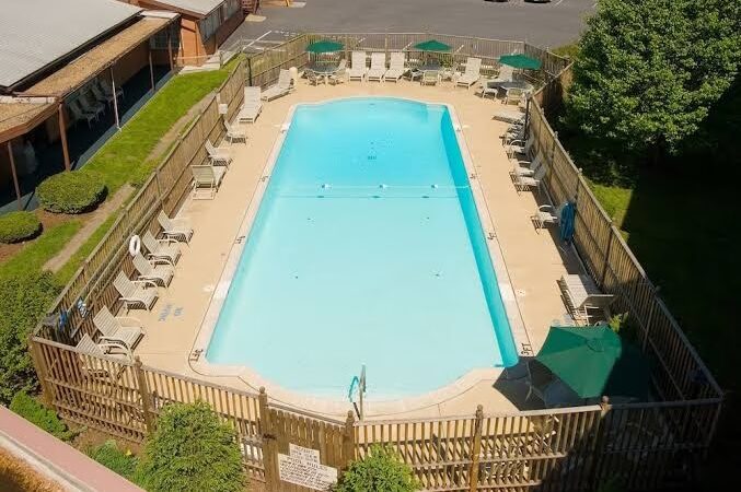 Baymont by Wyndham Front Royal Near Shenandoah National Park - Front Royal, VA