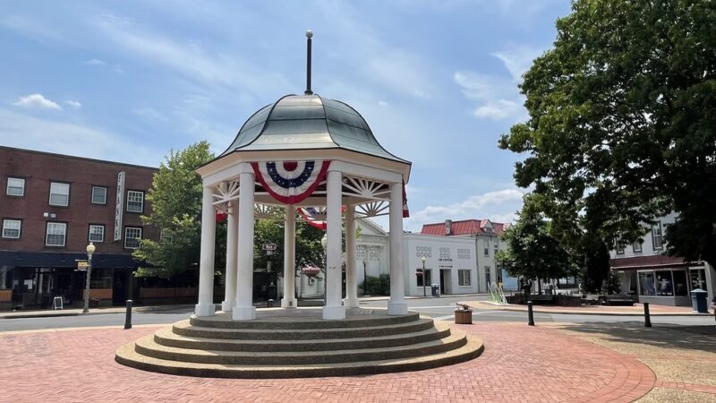 Front Royal Town Square - Front Royal, VA