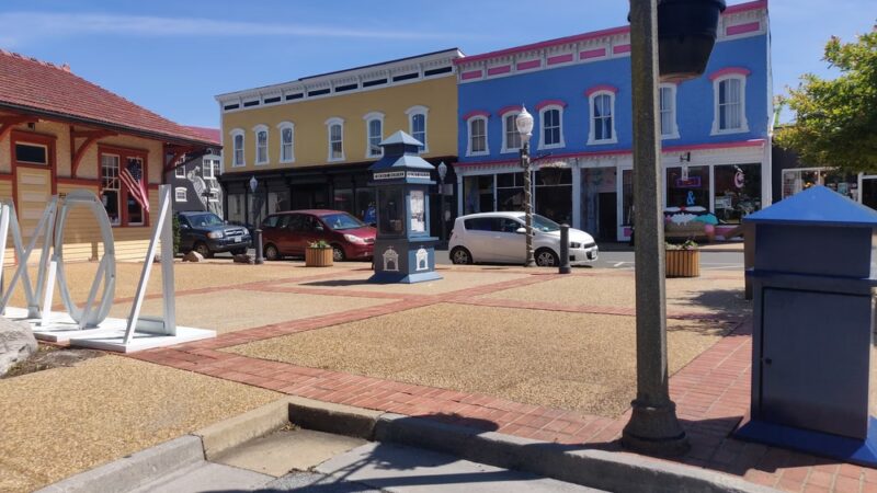 Front Royal Town Square - Front Royal, VA