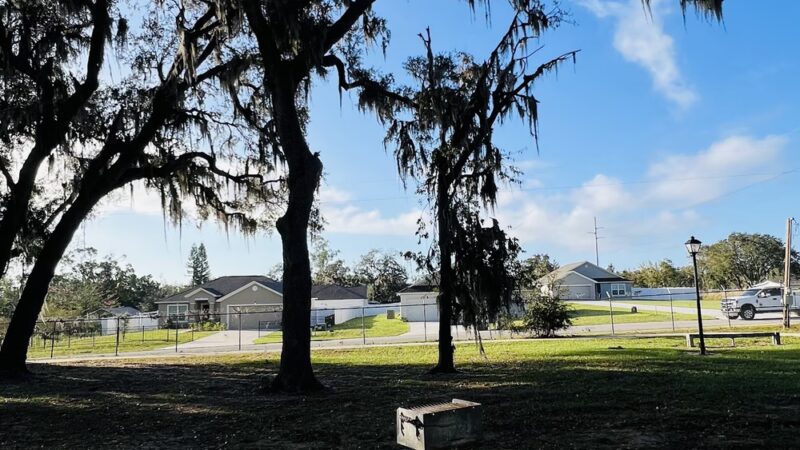 Fewox Memorial Park - Frostproof, FL
