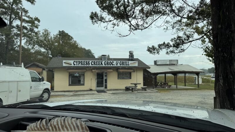 Cypress Creek Grocery & Grill - Garland, NC