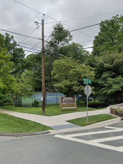 Garrett-Waverly Neighborhood Park (M-NCPPC) - Garrett Park, MD