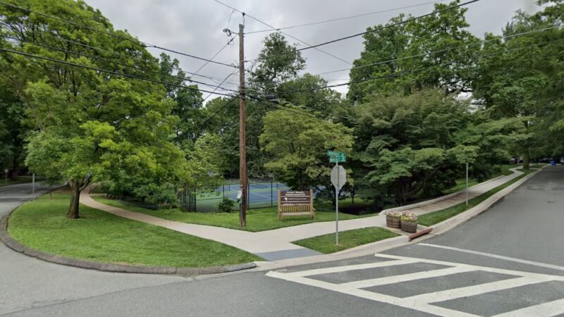 Garrett-Waverly Neighborhood Park (M-NCPPC) - Garrett Park, MD