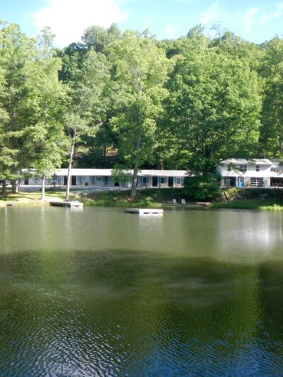 3B's Inn - Gerton, NC