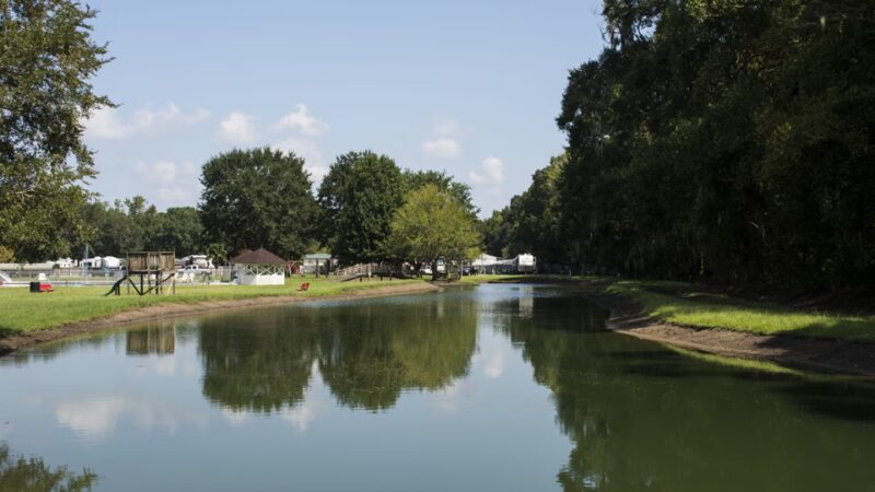 Hideaway Ponds Resort - Gibson, LA