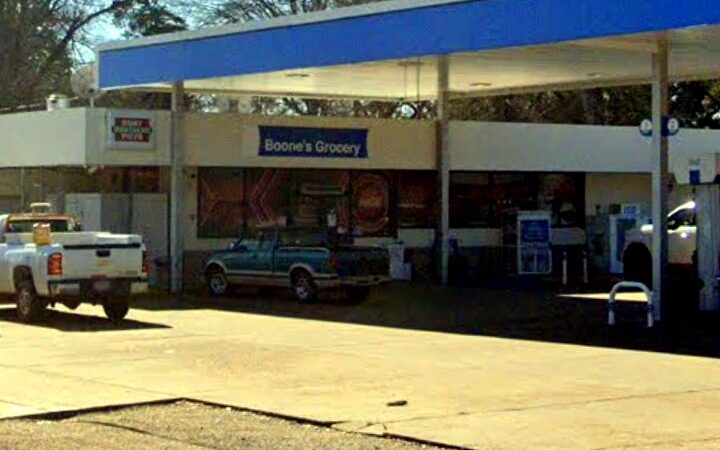 Boone's Grocery LLC - Gilbert, LA