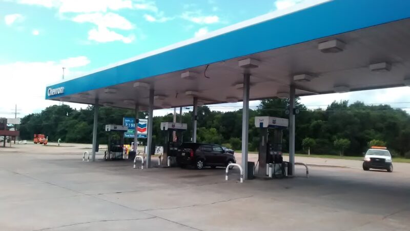Boone's Grocery LLC - Gilbert, LA