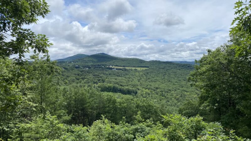 Lockes Hill Trailhead - Gilford, NH