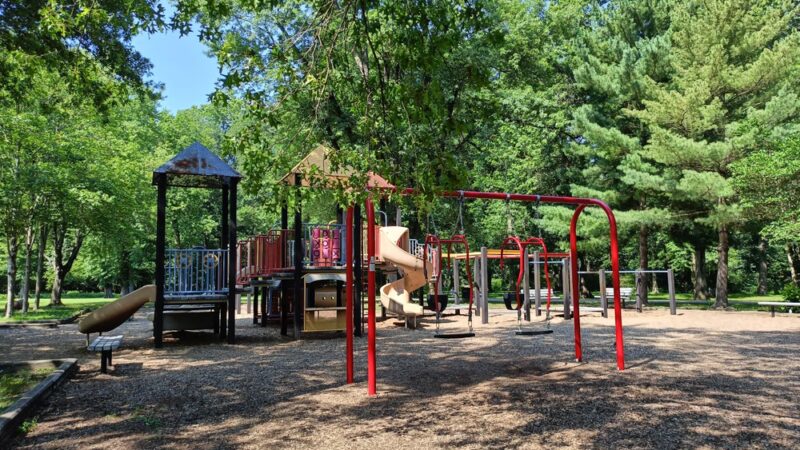 Glen Rock Area Playground - Glen Rock, NJ