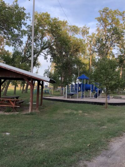 Glenfield City Park Campground - Glenfield, ND
