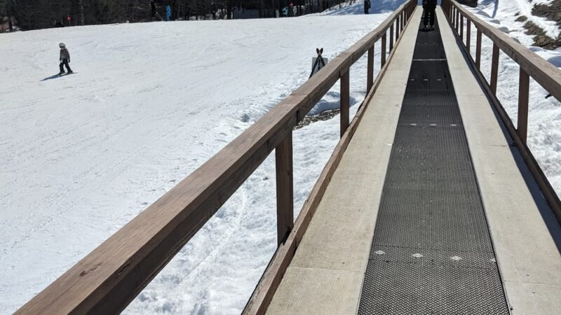 Ski lounge - Glenwood, NY