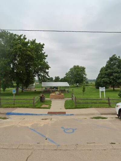 Goose Lake City Park - Goose Lake, IA
