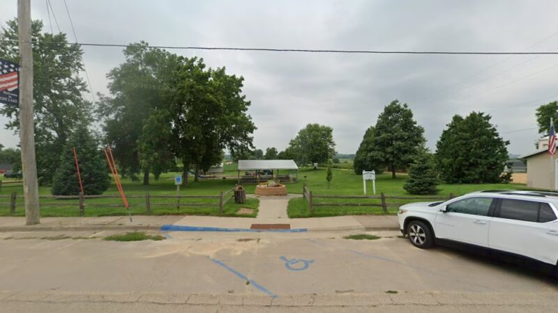 Goose Lake City Park - Goose Lake, IA