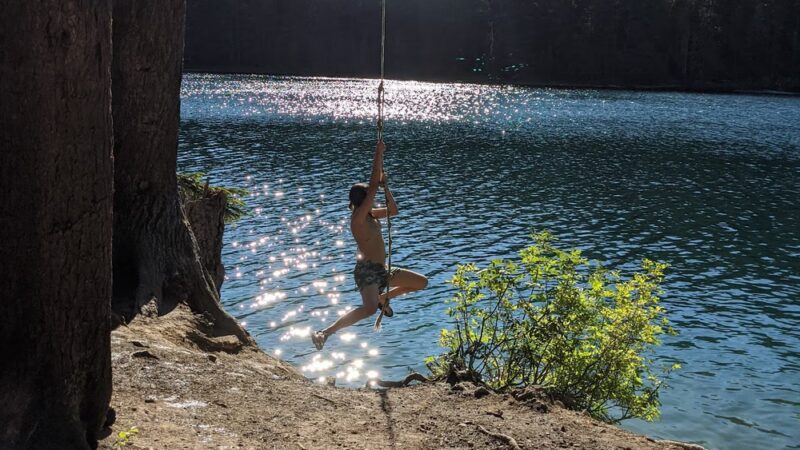 Twin Lakes Hiking Trail - Government Camp, OR
