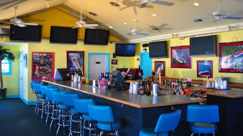 Red Eye's Dock Bar - Grasonville, MD