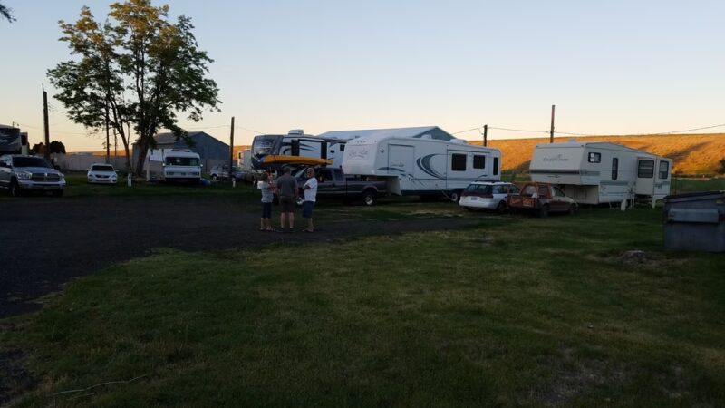 Grass Valley RV Park - Grass Valley, OR