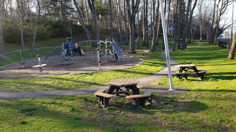 Ravine Park - Great Neck, NY