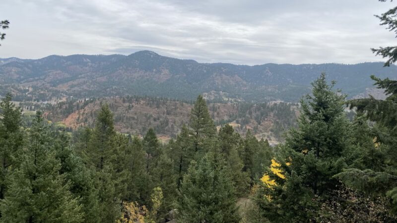 Crystal Trailhead - Green Mountain Falls, CO