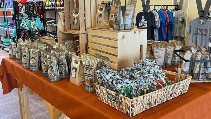 Auntie Jennie's Barkery - Greendale, WI