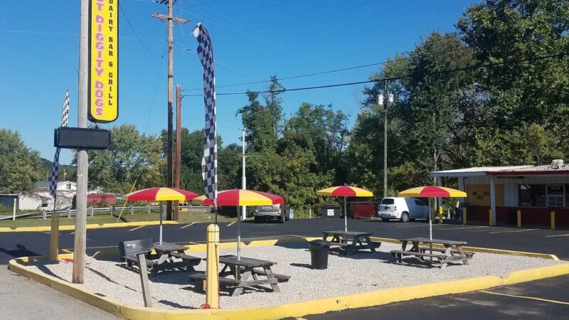 Hot Diggity Dogs - Greenup, KY