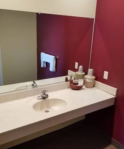 Gridley Inn & RV Park - Gridley, CA