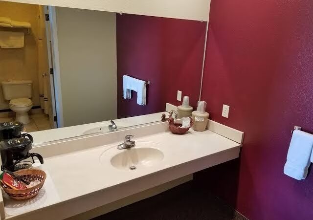 Gridley Inn & RV Park - Gridley, CA