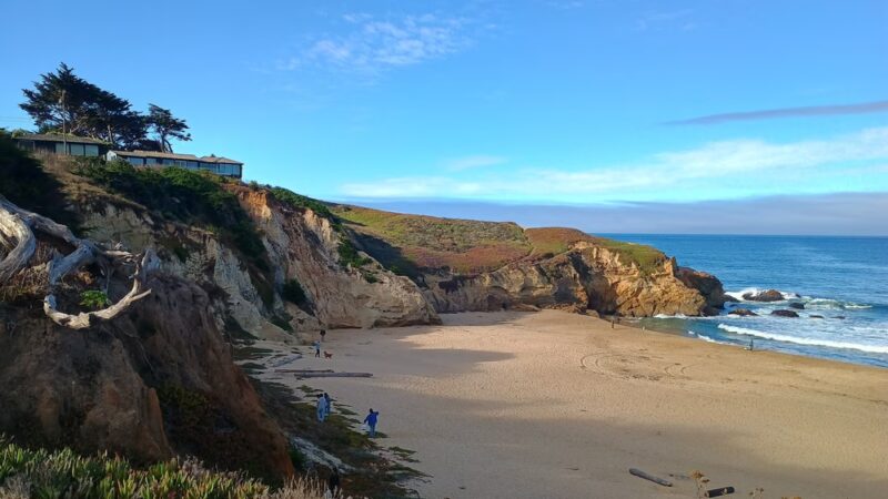 Montara State Beach parking - Half Moon Bay, CA