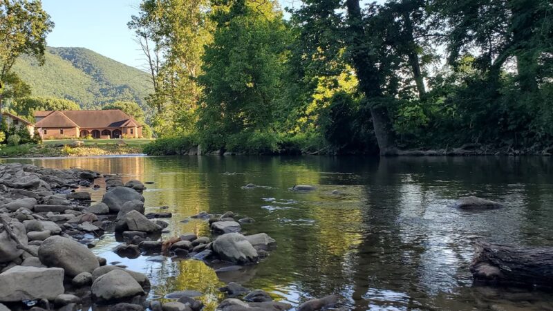 Green Bridge Landing - Hampton, TN