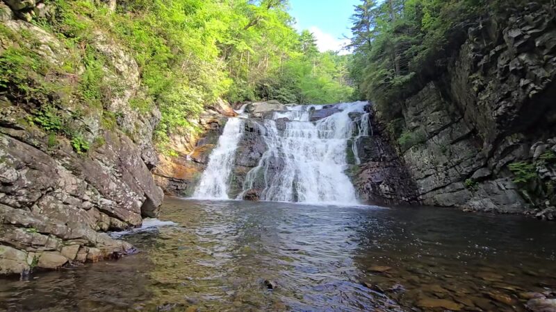 Laurel Falls - Hampton, TN